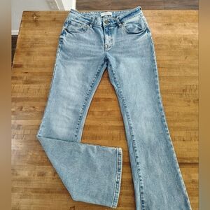 RISE SUPPLY CO. Mid Rise Light Wash Jeans - Classic Flare Size 9